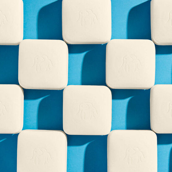 DRUNK ELEP PEKEE BAR     FACE 4OZ