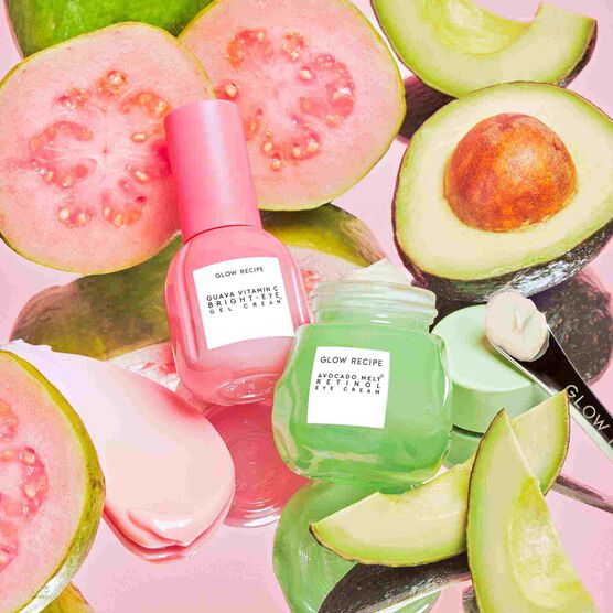 CREME PARA OLHOS COM VITAMINA C GLOW RECIPE GUAVA