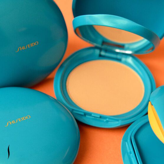 SHISEIDO   COMPACT FOUND FACE 12G