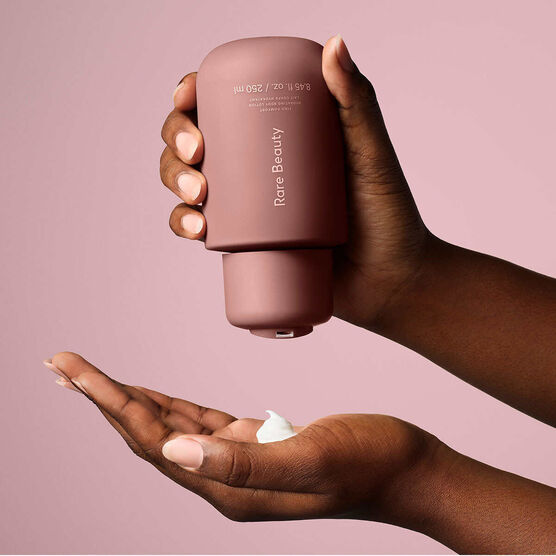 FIND COMFORT HYDRATING BODY CREAM