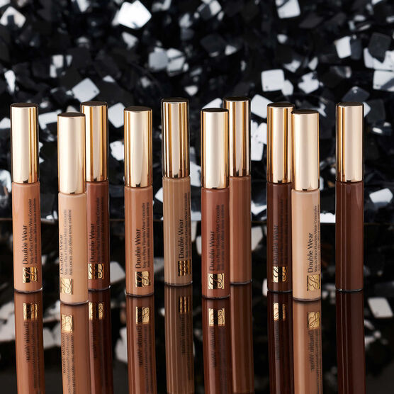 LAUDER     DOUBLE WEAR        1UNID