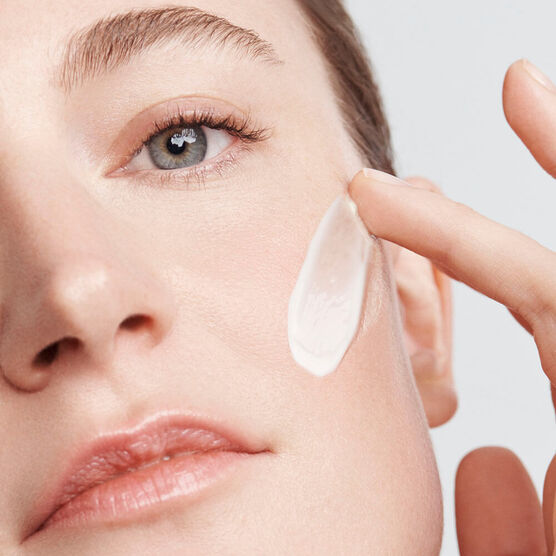 CLARINS    CALM ESSENTIE FACE 50.ML