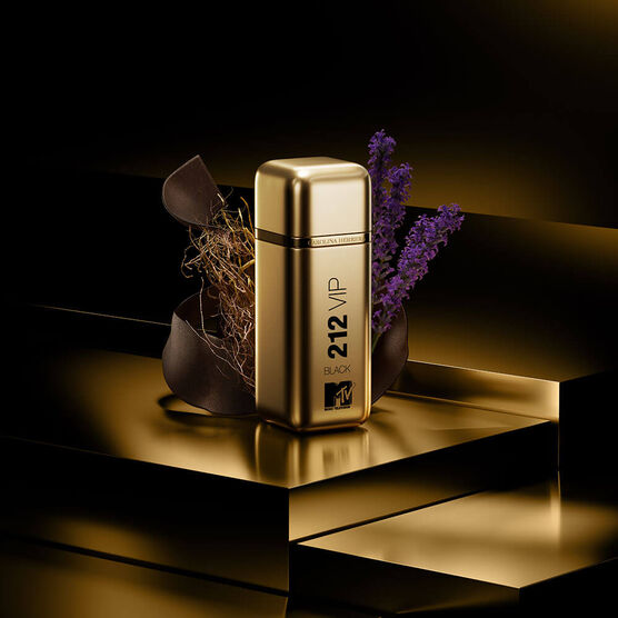 Perfume 212 VIP Black NYC MTV Masculino Eau de Parfum