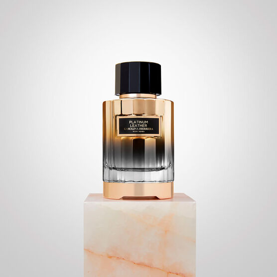 Perfume Carolina Herrera Confidential Platinum Leather Unissex Eau de Parfum
